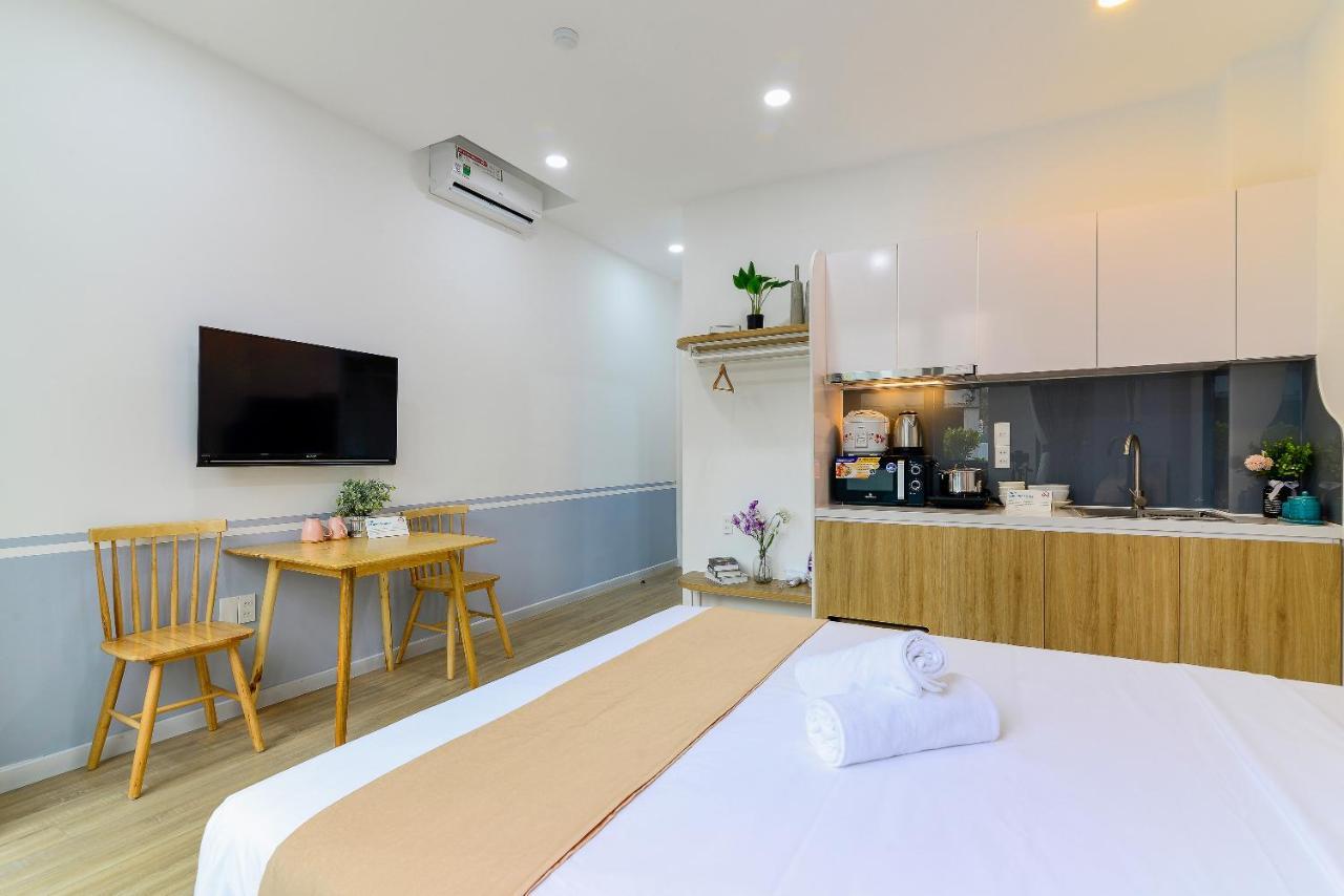 Cozrum Homes - Saphera Residence Хошимин Экстерьер фото